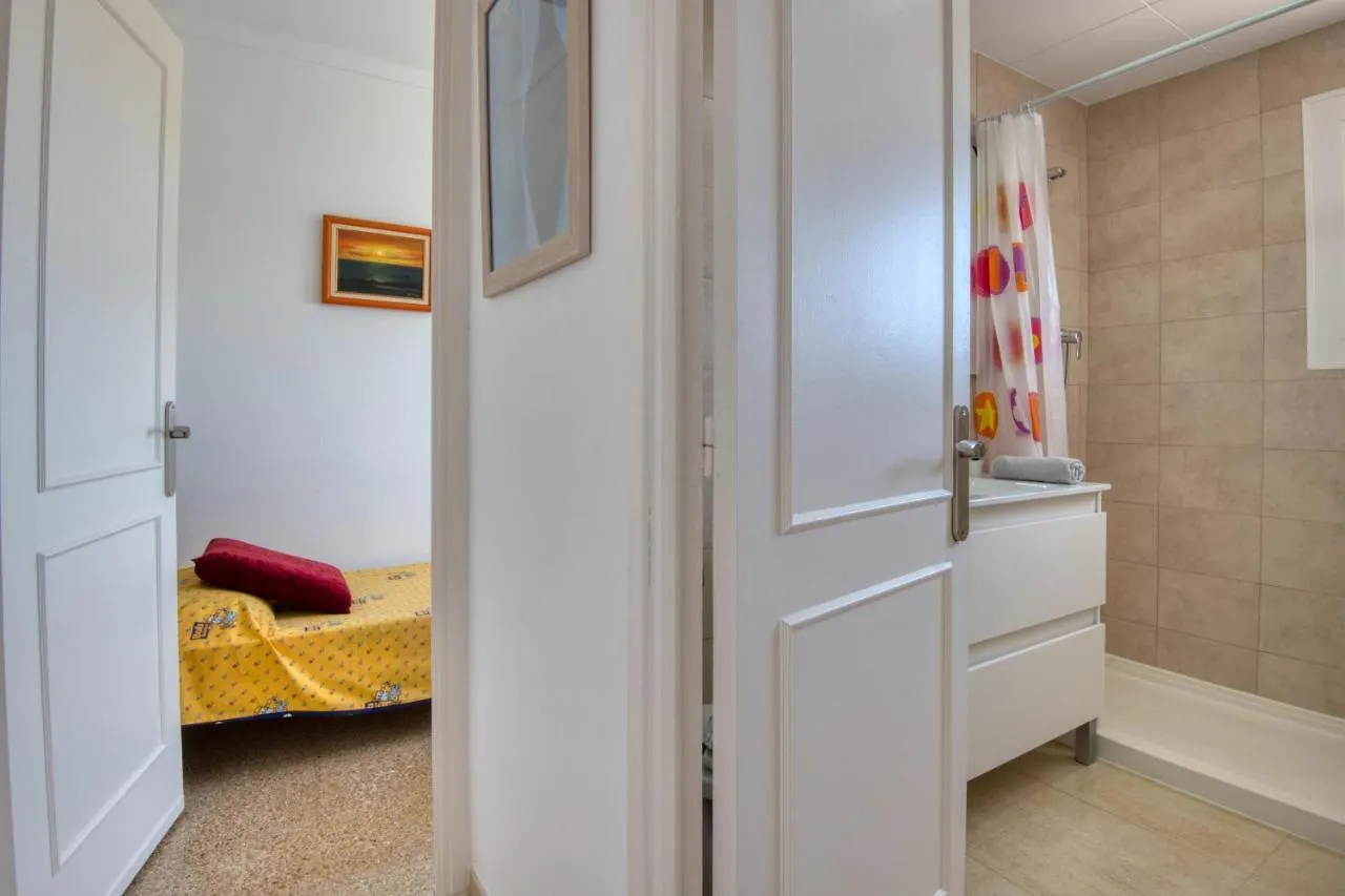 Confort L' Escala Spanien
